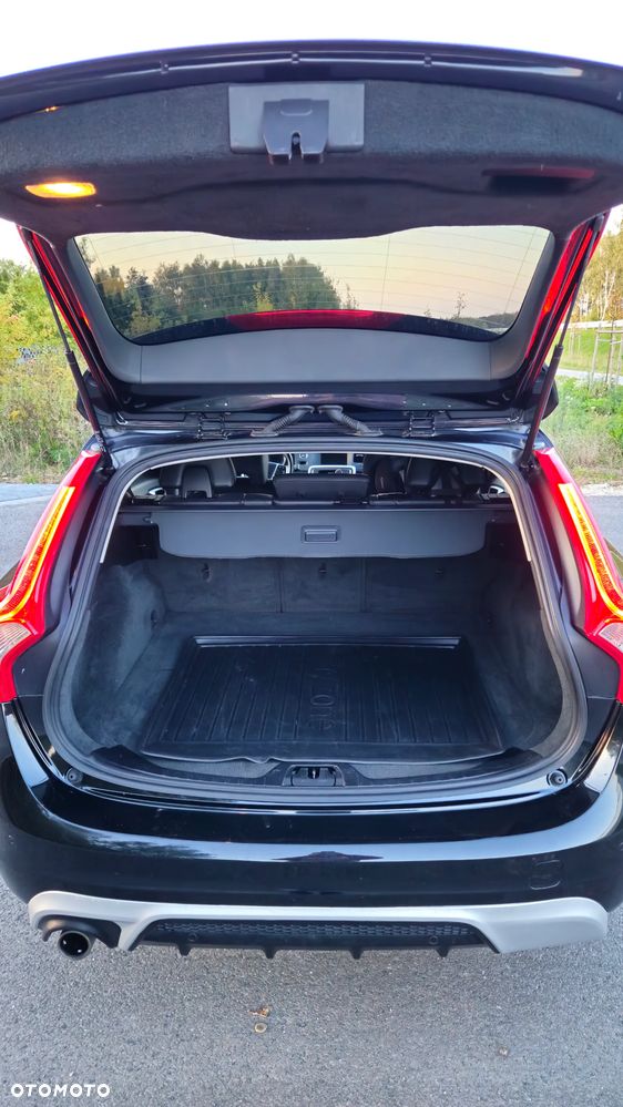Volvo V60 D4 Geartronic Summum - 9