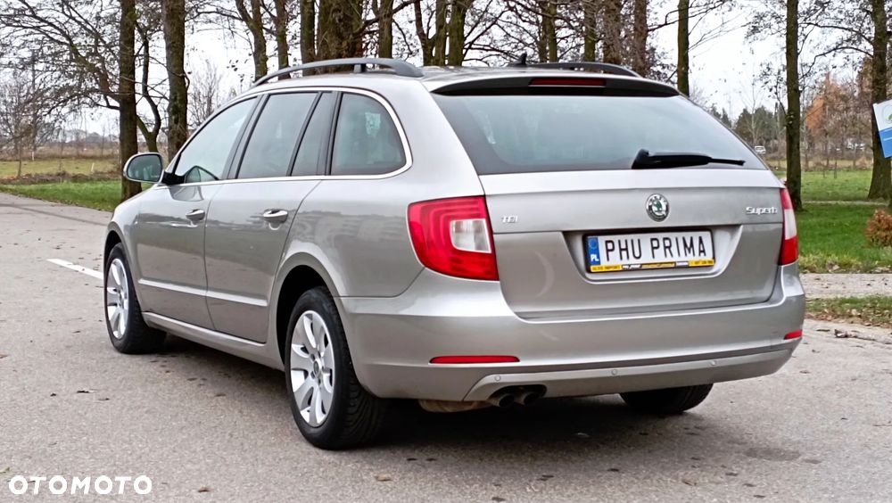 Skoda Superb - 11
