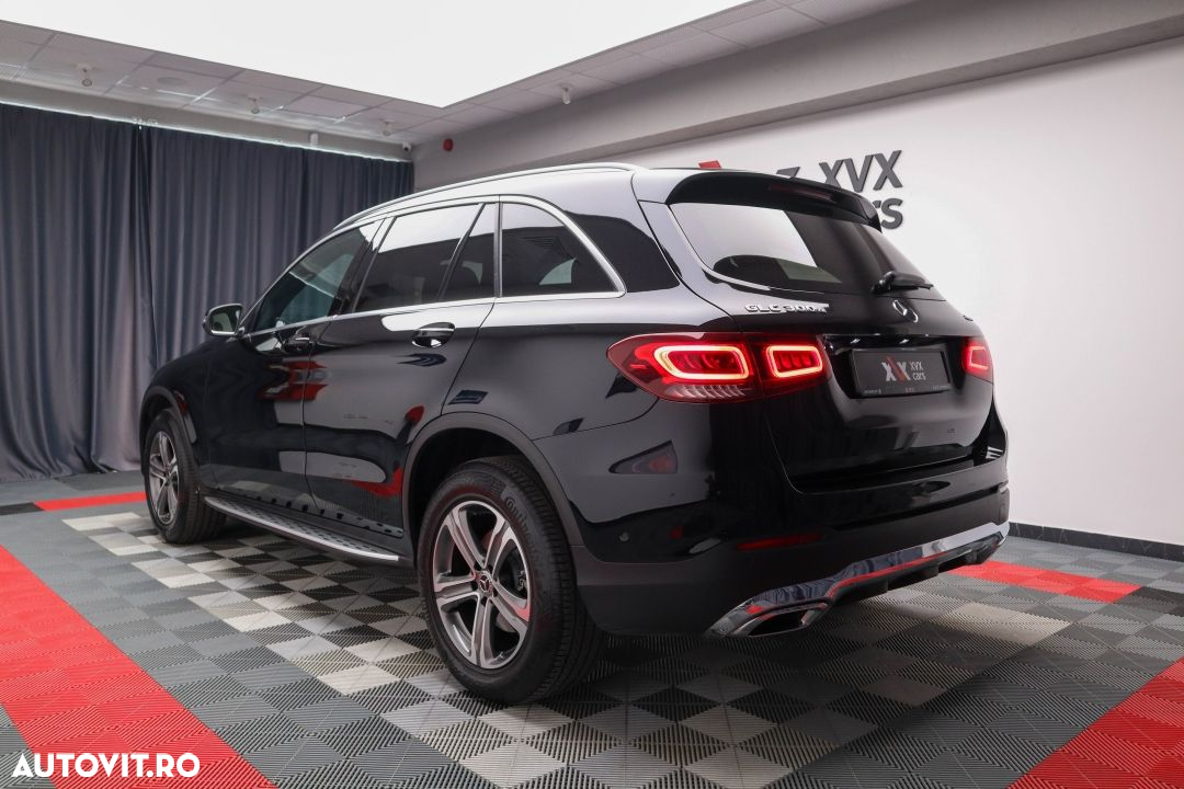 Mercedes-Benz GLC 300 e 4Matic 9G-TRONIC - 4