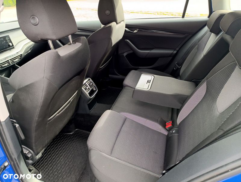 Skoda Octavia 1.0 TSI e-Tec Ambition DSG - 16