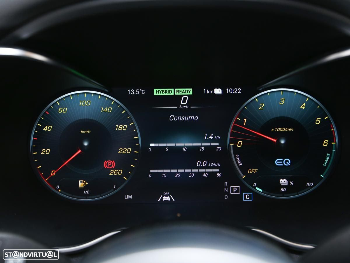 Mercedes-Benz E 300 de 4Matic T 9G-TRONIC AMG Line - 19
