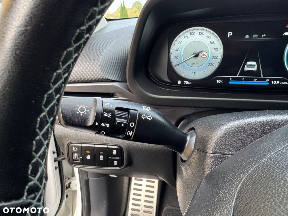 Hyundai Bayon 1.0 T-GDI 48V-Hybrid DCT Connect & Go - 24