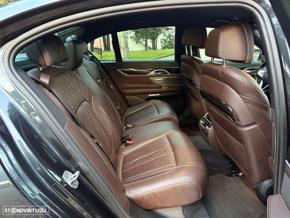BMW 730 d Pack M Auto - 14