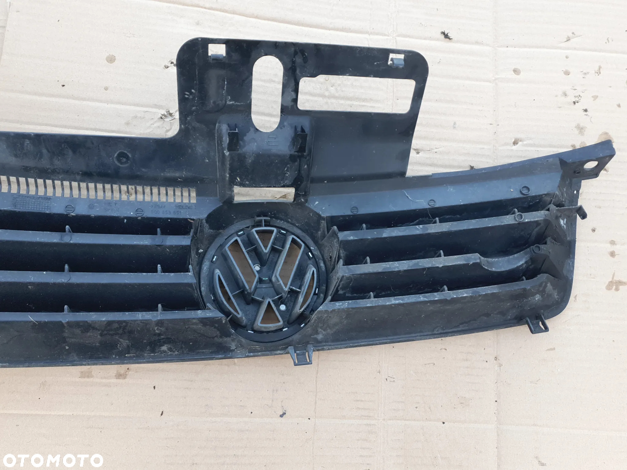GRILL ATRAPA PRZÓD ORYGINAŁ VOLKSWAGEN POLO 9N - 7