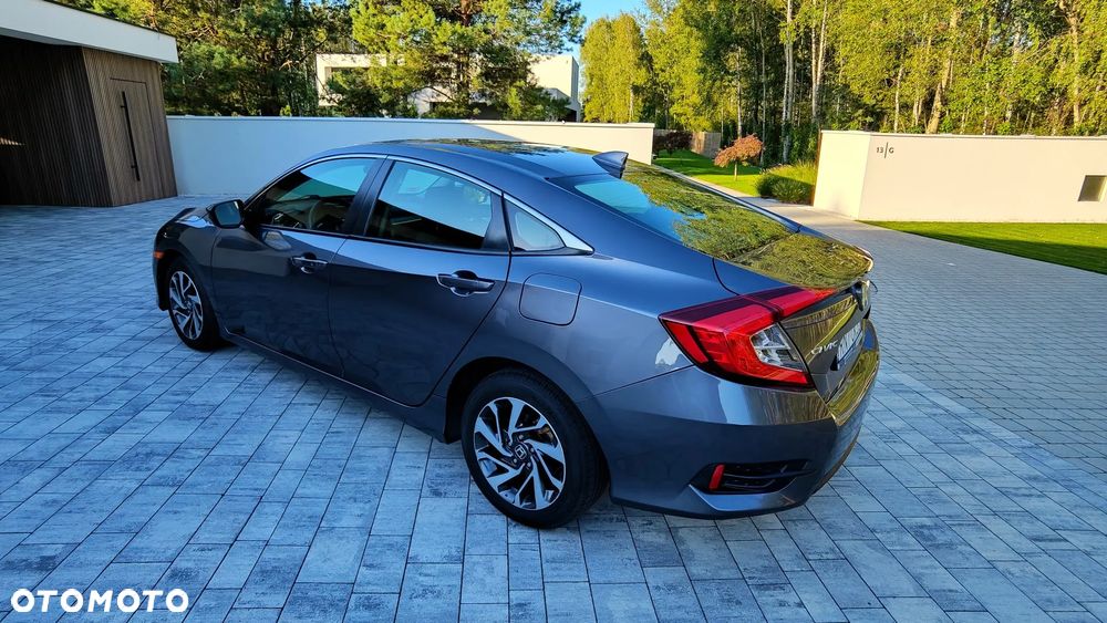 Honda Civic 2.0 i-VTEC LX CVT - 6