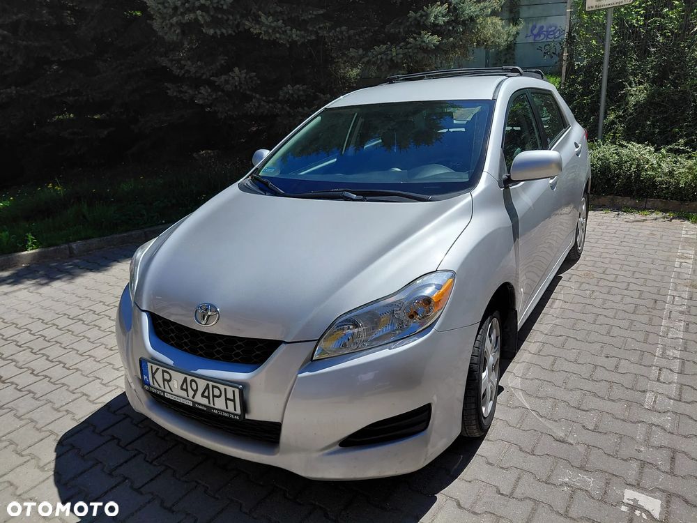 Toyota Matrix - 2