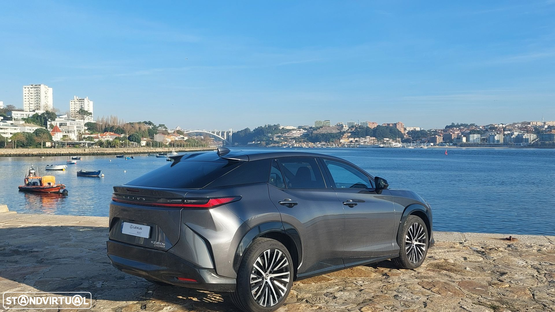 Lexus RZ 450e Luxury - 5
