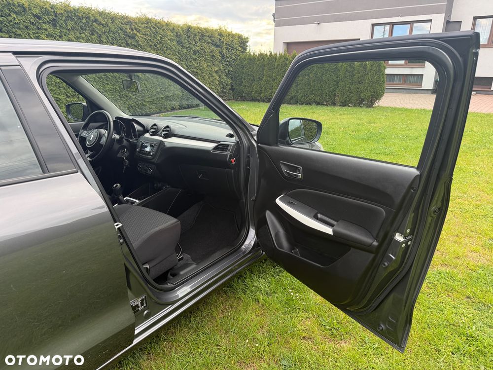 Suzuki Swift 1.2 Dualjet Hybrid Comfort - 16