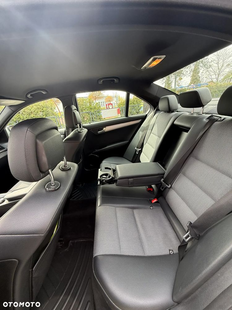 Mercedes-Benz Klasa C 200 Kompressor Avantgarde - 20