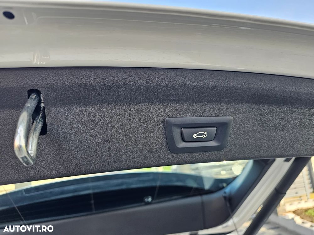 BMW Seria 1 120i AT - 14