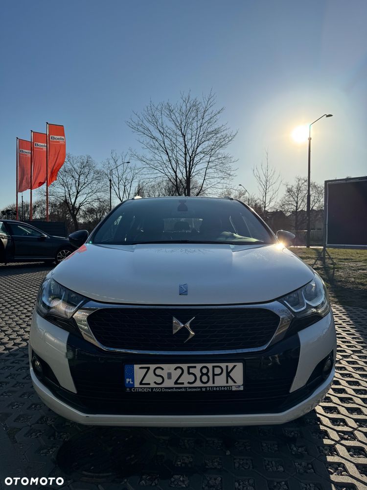 DS Automobiles DS 4 Crossback - 10