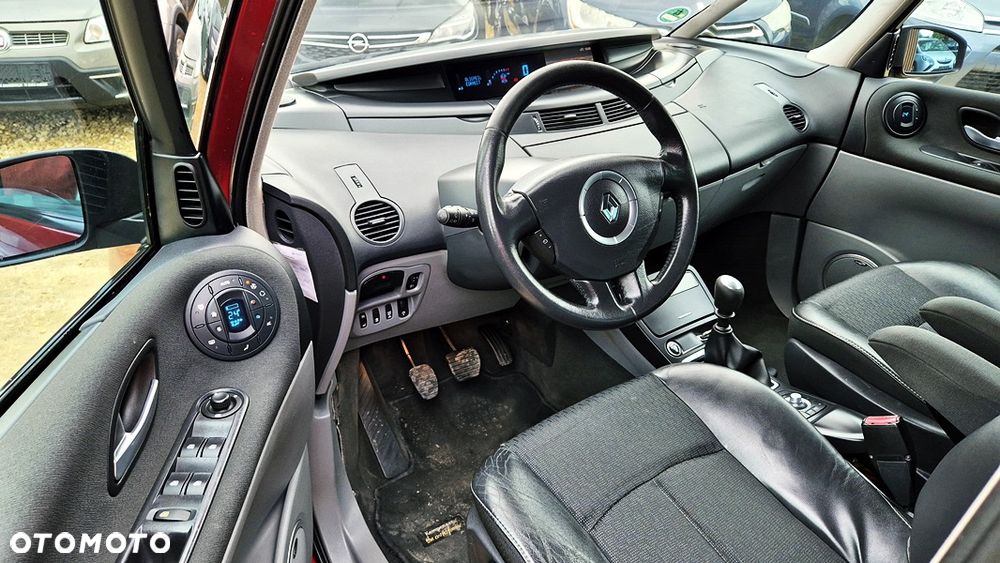 Renault Espace 2.0 Initiale - 31