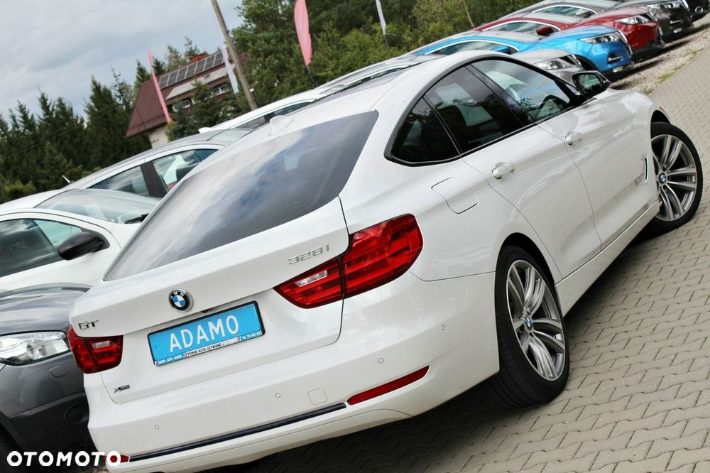 BMW 3GT 328i xDrive - 9