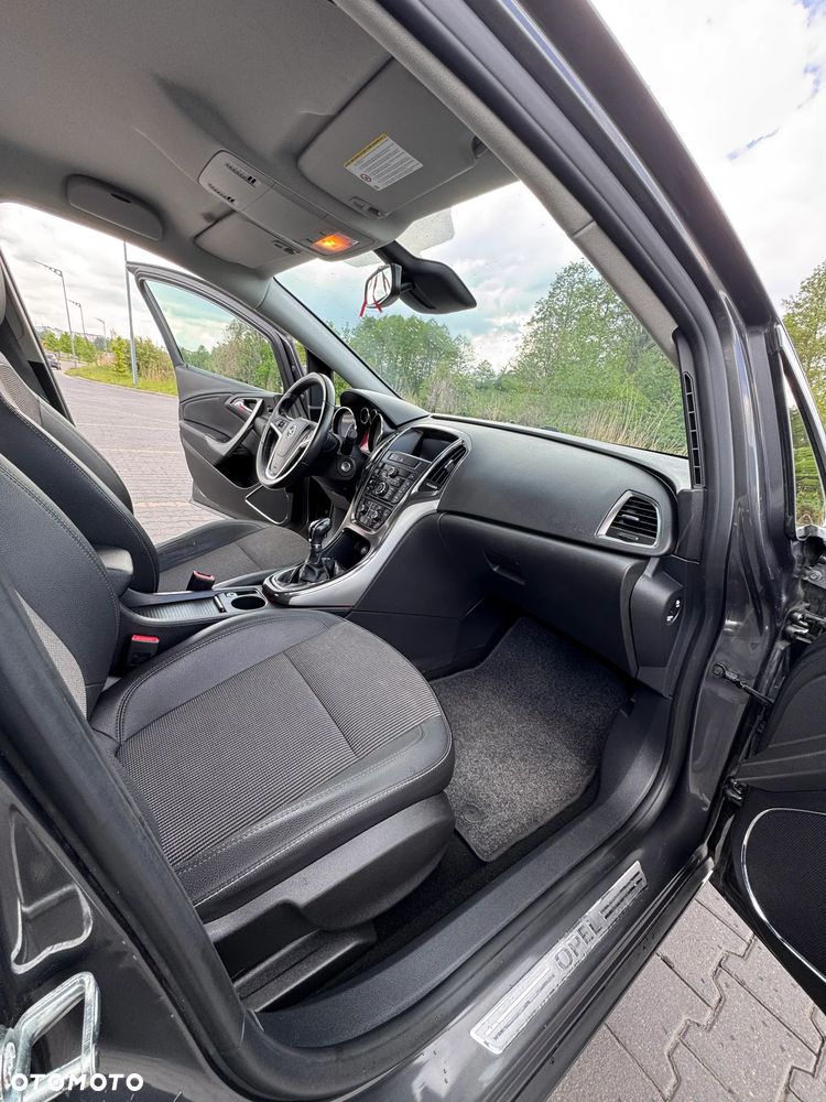 Opel Astra 1.4 Turbo ecoFLEX Start/Stop - 11