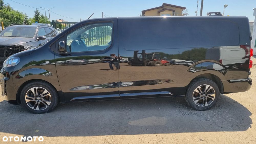 Opel Vivaro - 11