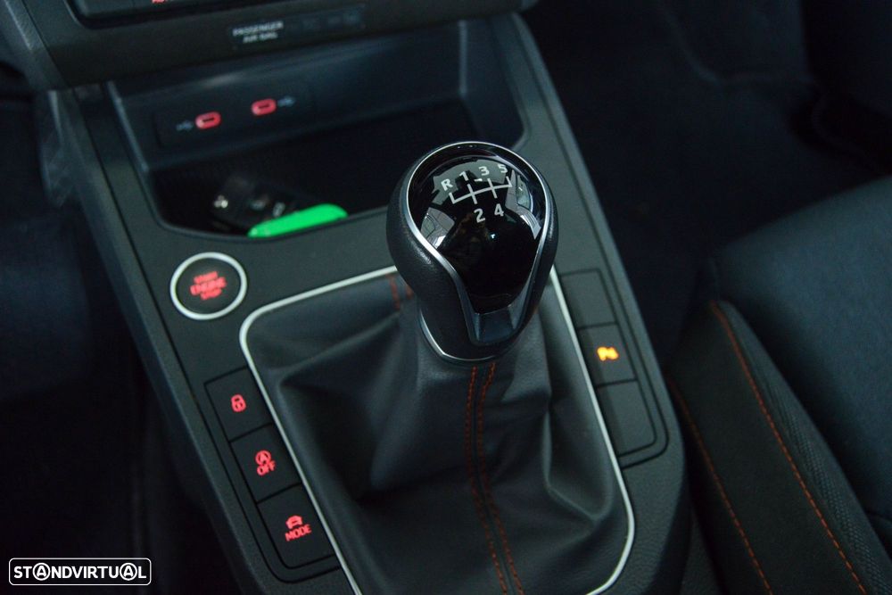 SEAT Ibiza 1.0 TSI FR - 48