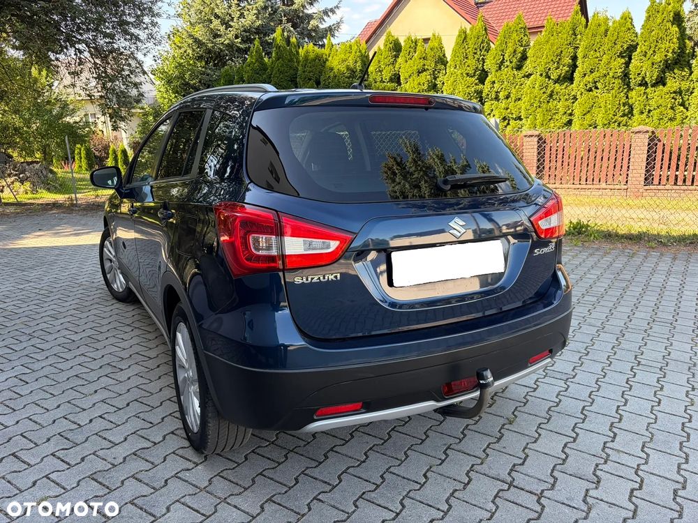 Suzuki SX4 S-Cross 1.0 T Premium - 4