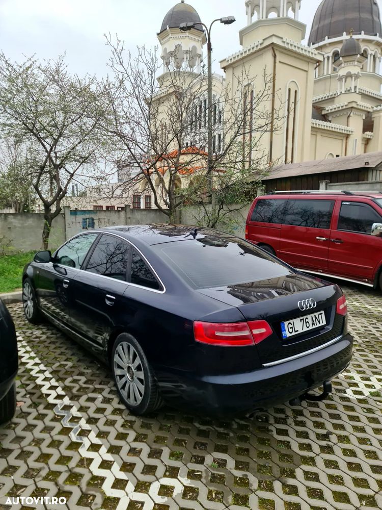 Audi A6 2.0 TDI DPF Avant - 11