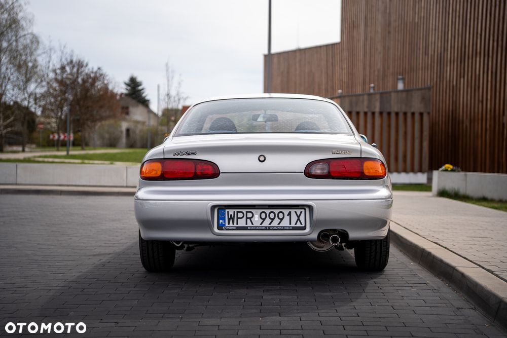 Mazda MX-6 2.0 - 7