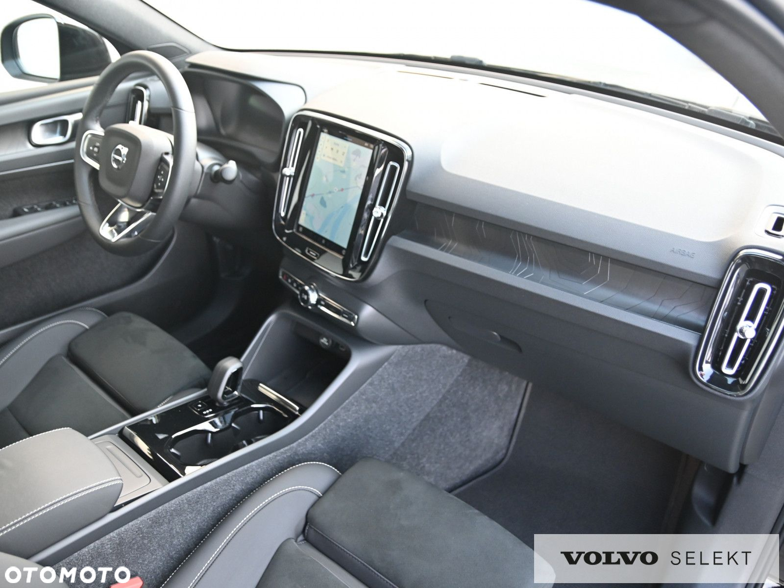 Volvo C40 - 17