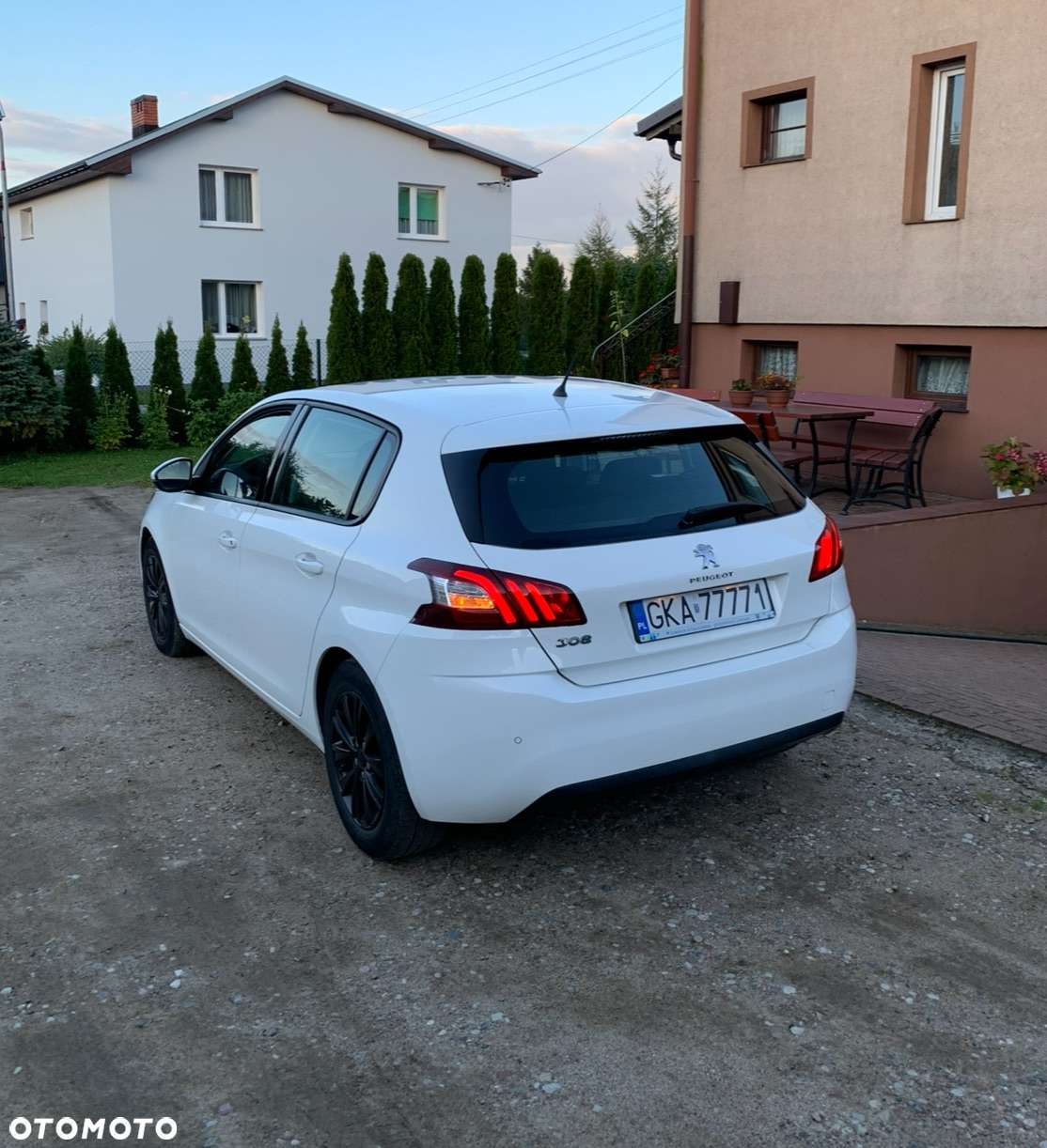 Peugeot 308 - 4