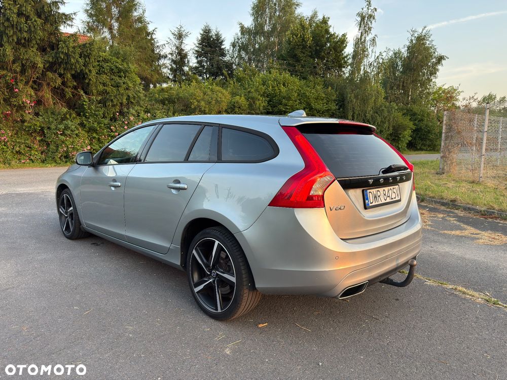 Volvo V60 D4 Drive-E Kinetic - 5