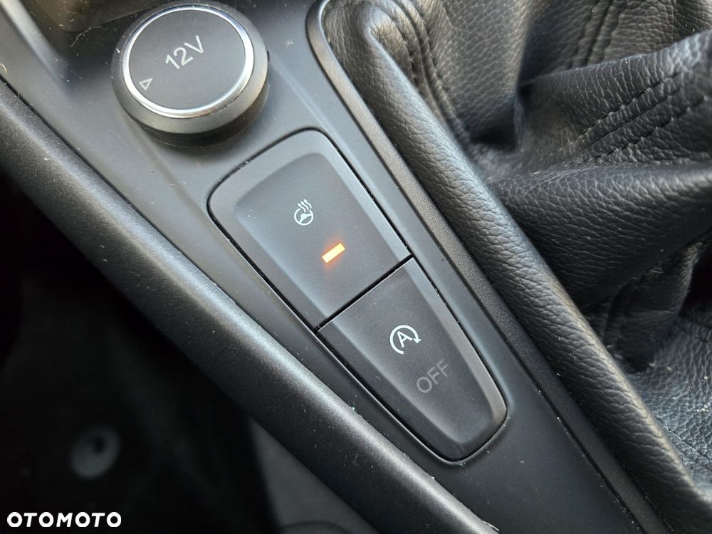 Ford Focus 1.0 EcoBoost Gold X (Edition) - 33