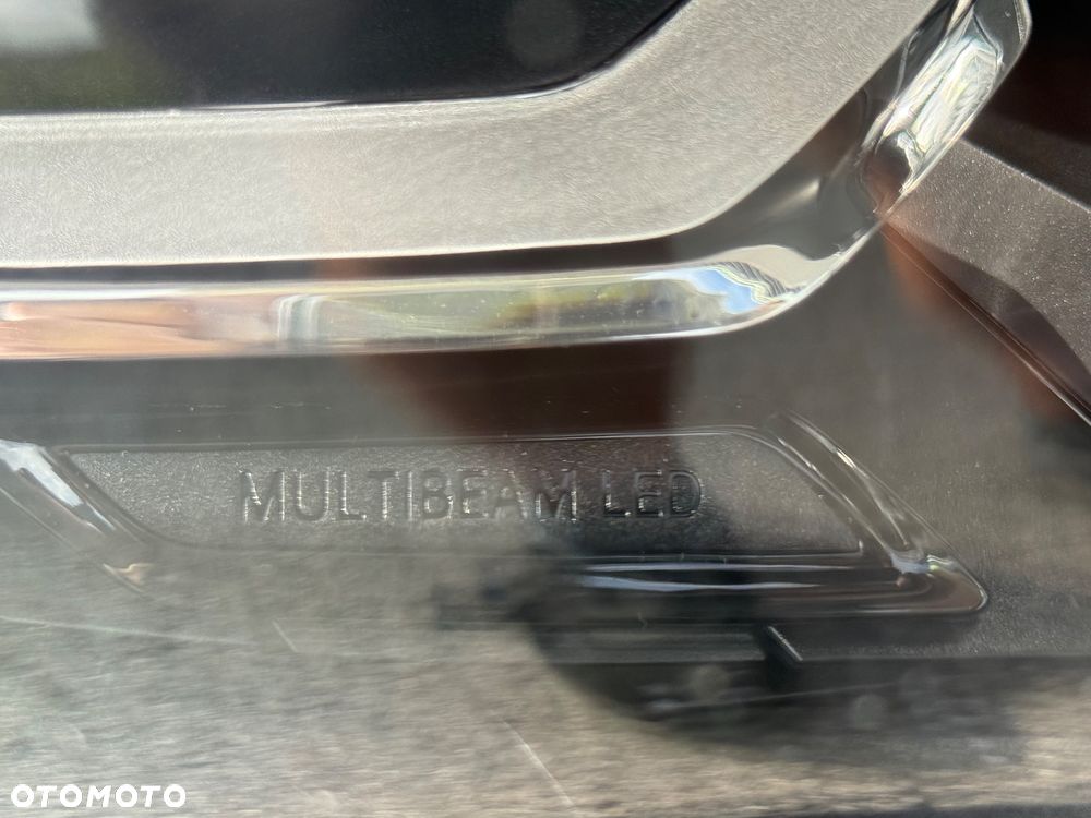 Mercedes-Benz Klasa A AMG 35 4Matic AMG Speedshift DCT 7G - 32