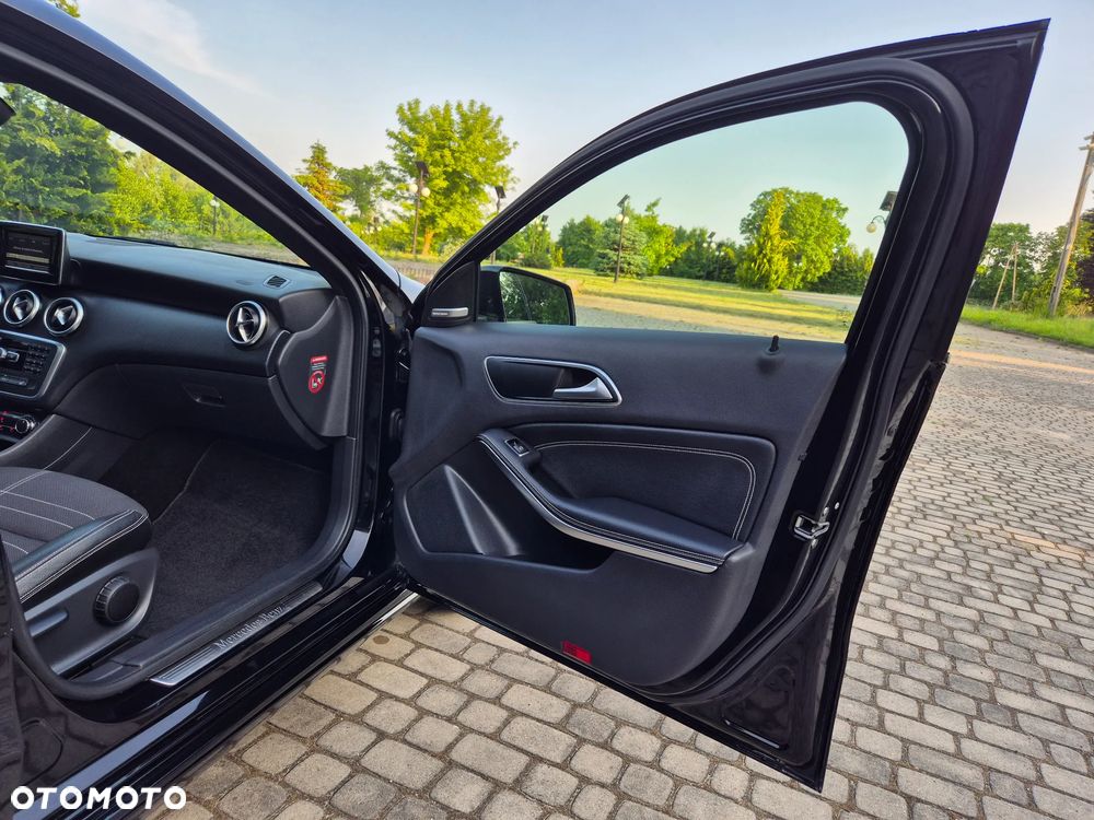 Mercedes-Benz Klasa A 200 CDI (BlueEFFICIENCY) Style - 36