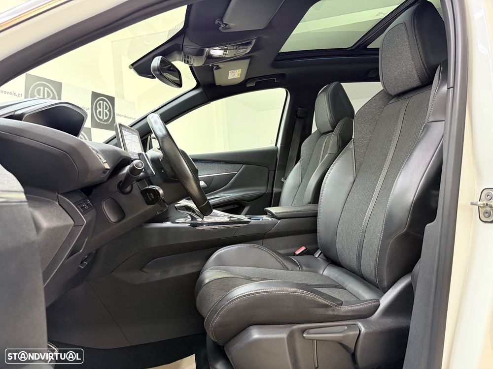Peugeot 3008 1.2 PureTech GT Line EAT8 - 6