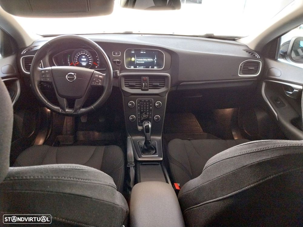 Volvo V40 2.0 D2 Kinetic Eco - 10