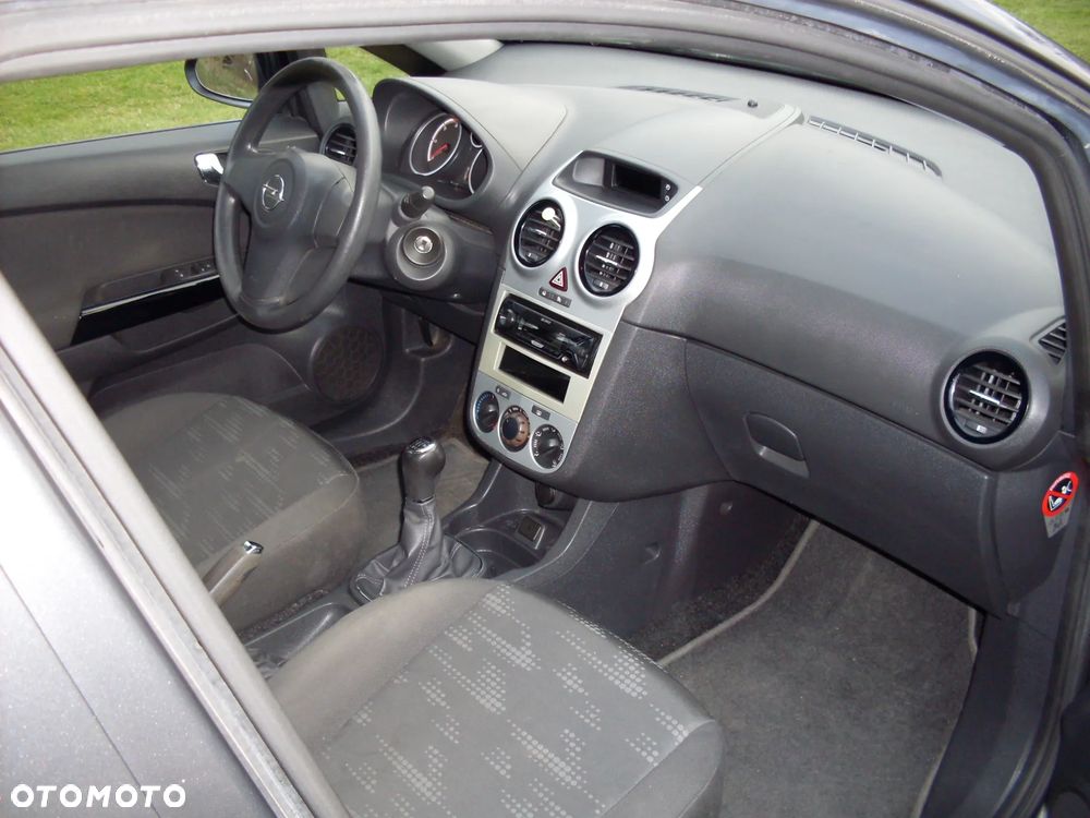 Opel Corsa - 6
