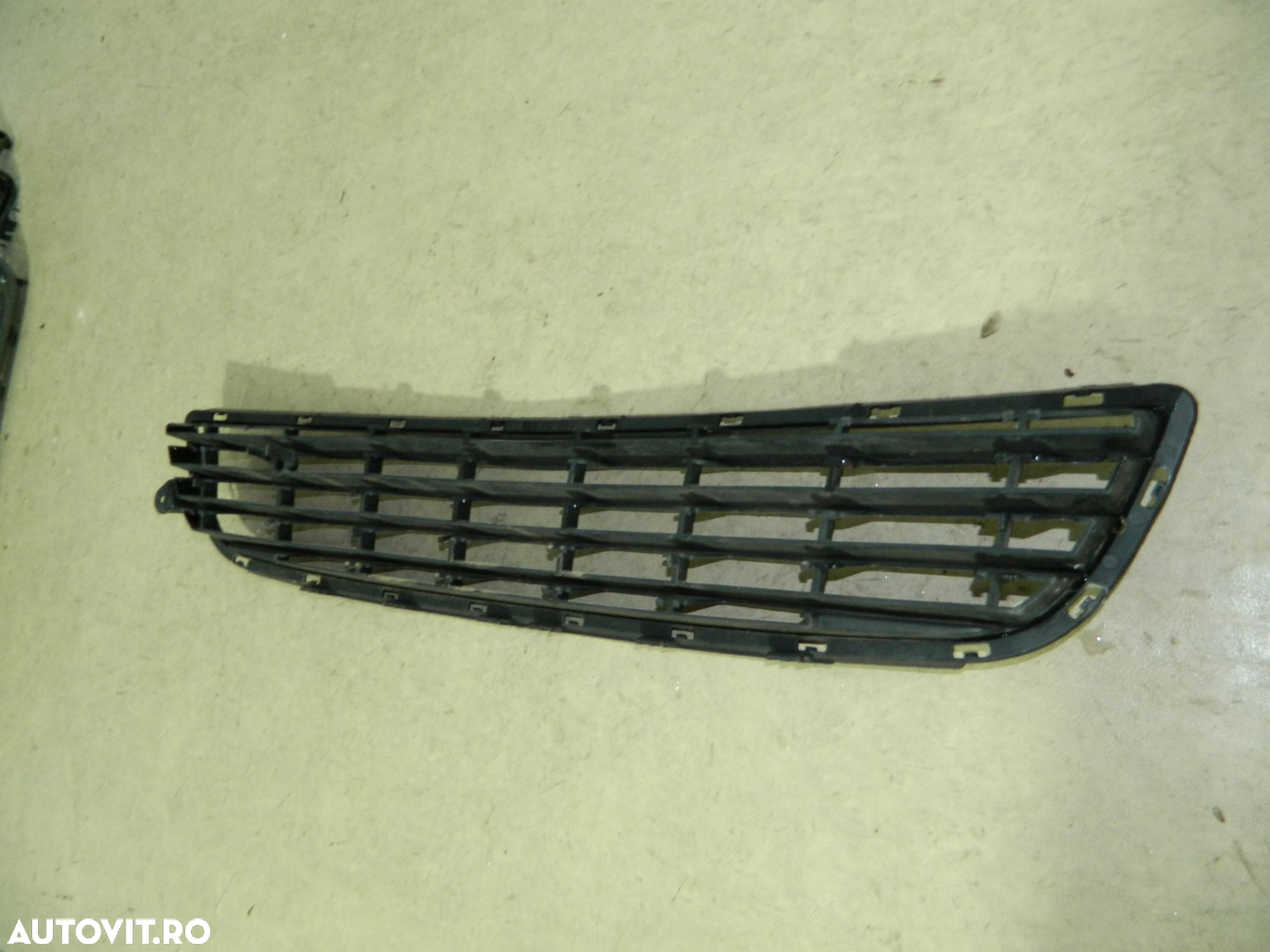 Grila centrala bara fata, Opel Zafira B, 2005, 2006, 2007, 2007, 2008,, 13124978 - 4