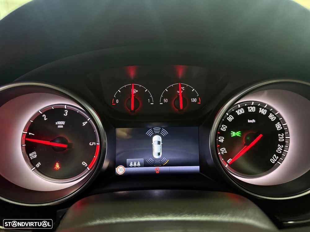 Opel Astra 1.6 CDTI Innovation S/S - 25