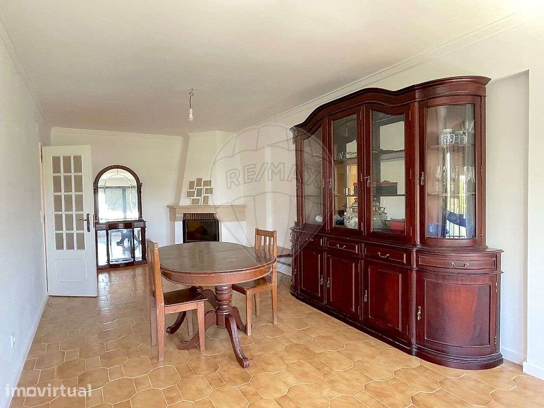 Apartamento T2 para arrendamento - Grande imagem: 2/16