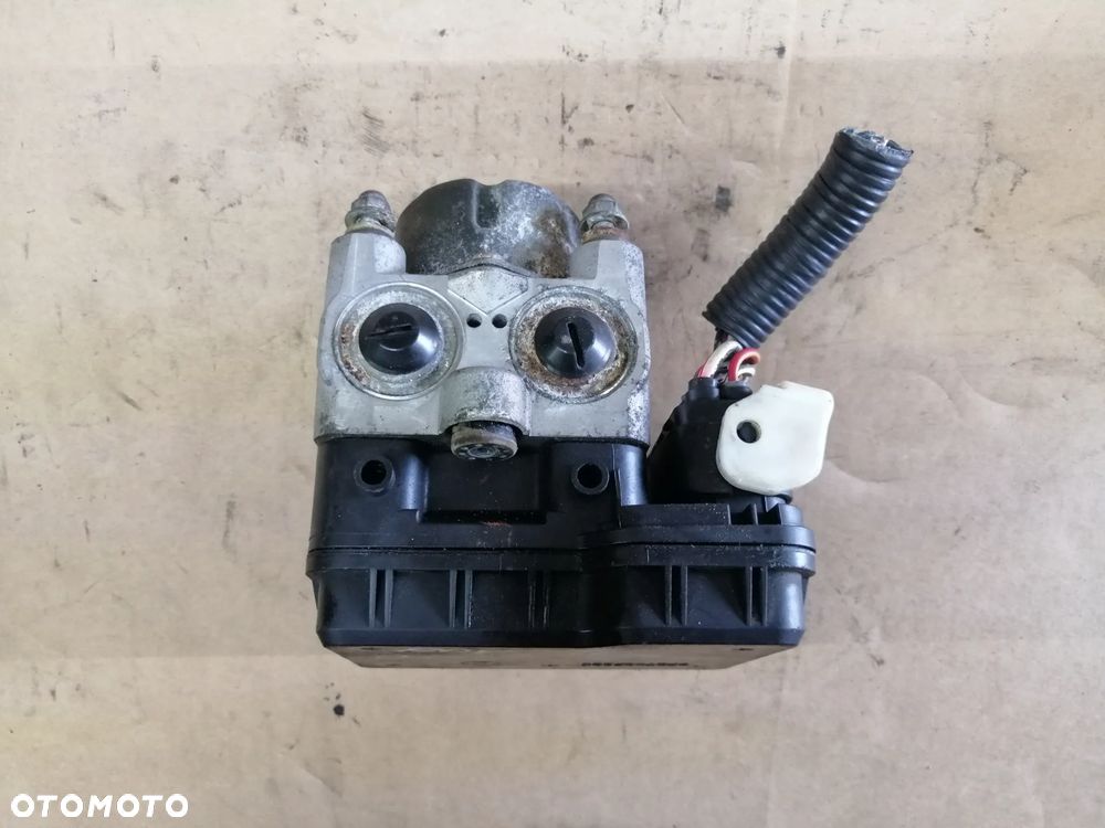 Toyota Rav 4 II pompa sterownik ABS 44510-42060 133800-0140 plus wtyczka z wiązką - 3