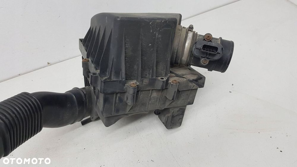 opel corsa e obudowa filtra powietrza - 2