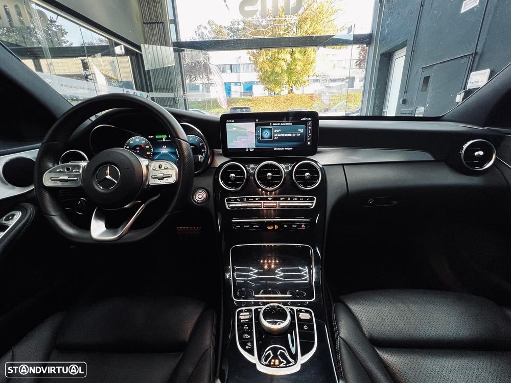 Mercedes-Benz C 300 de AMG Line - 24