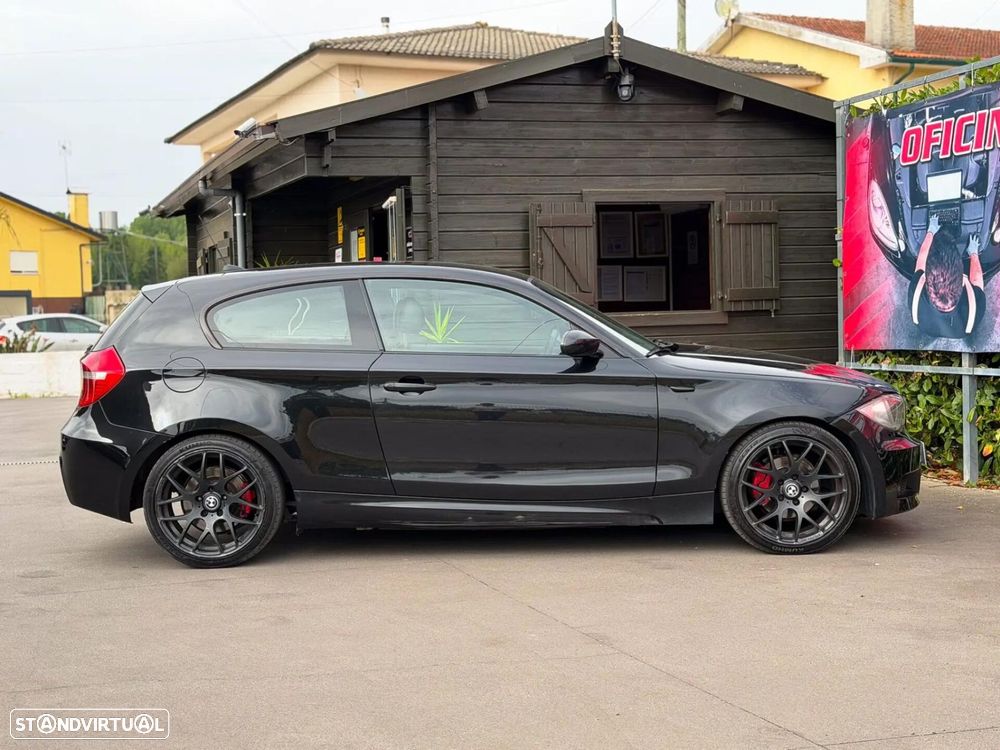 BMW 118 d Pack M - 11