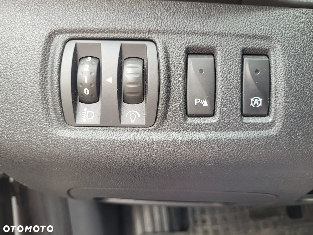 Renault Clio 1.2 Enegry TCe Limited Plus EDC - 19