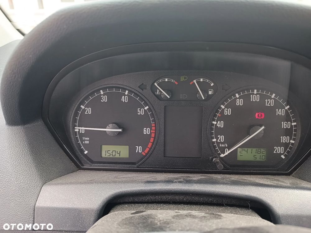 Skoda Fabia 1.4 16V Comfort - 12