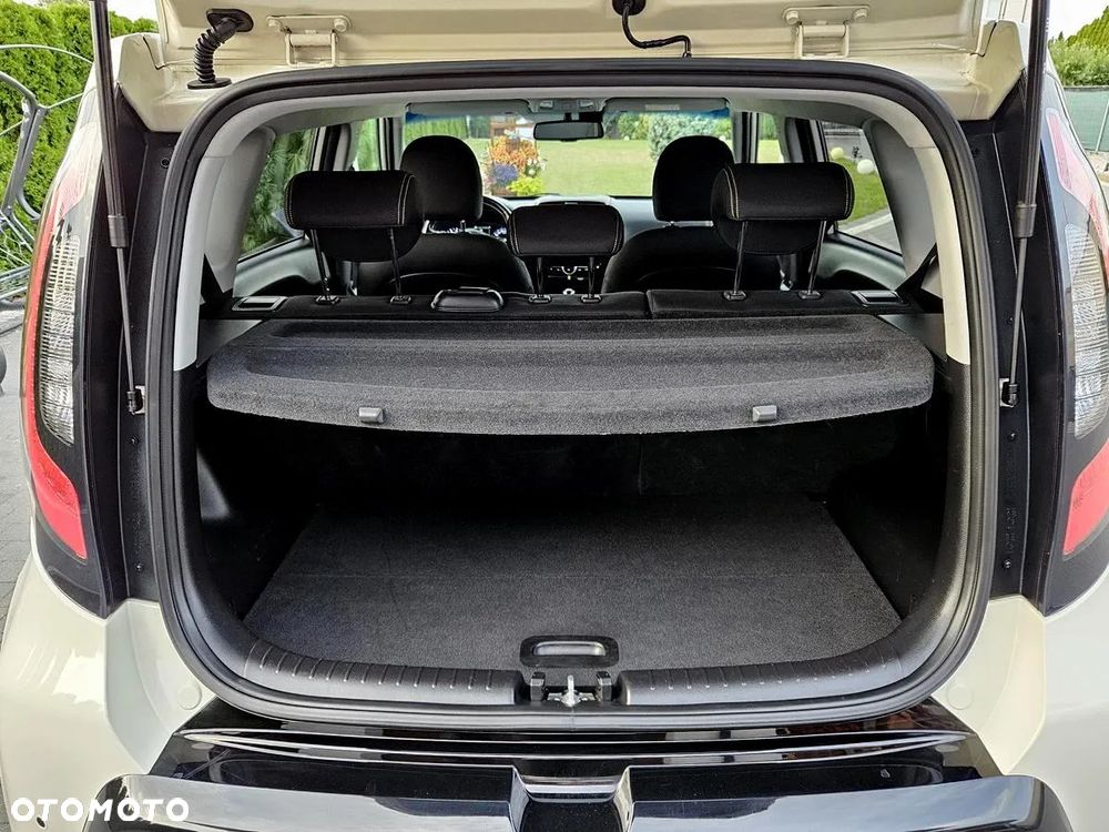 Kia Soul 1.6 CRDI Dream-Team Edition - 23