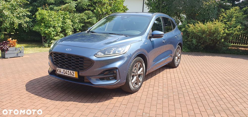 Ford Kuga - 1