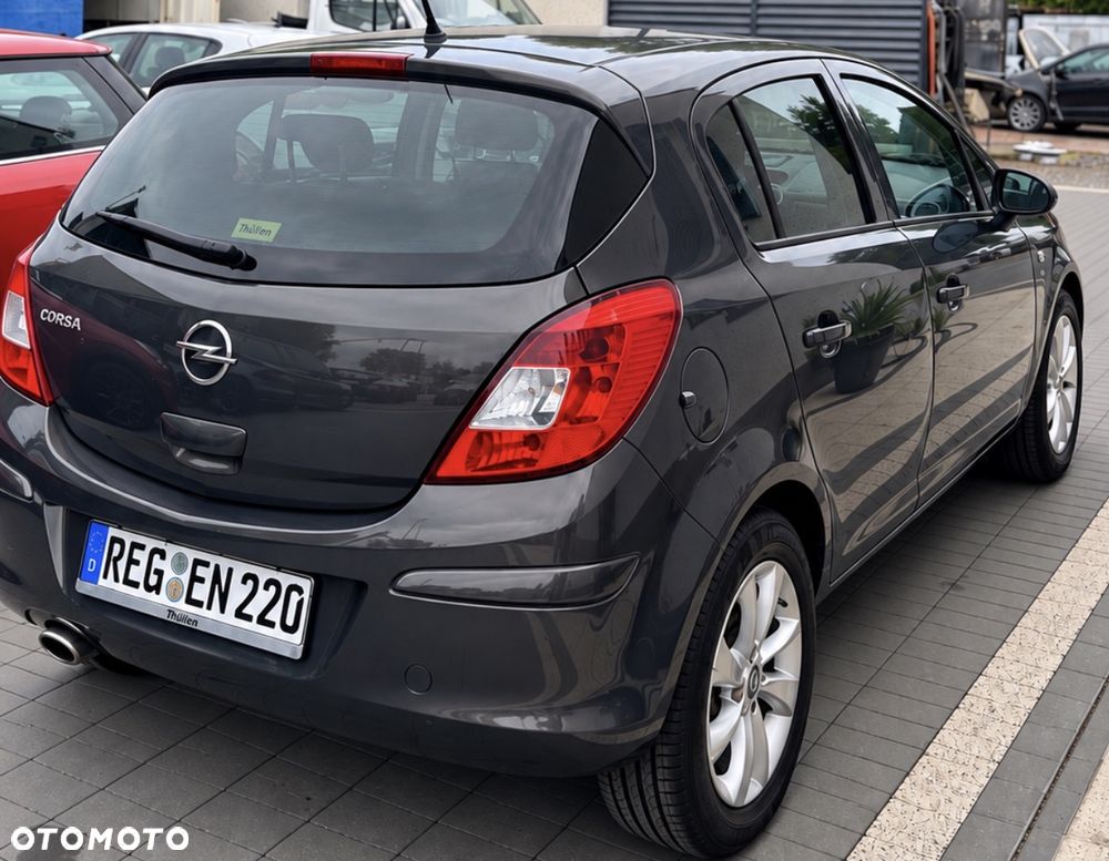 Opel Corsa 1.4 16V EcoFLEX Start-Stop Color Edition - 3