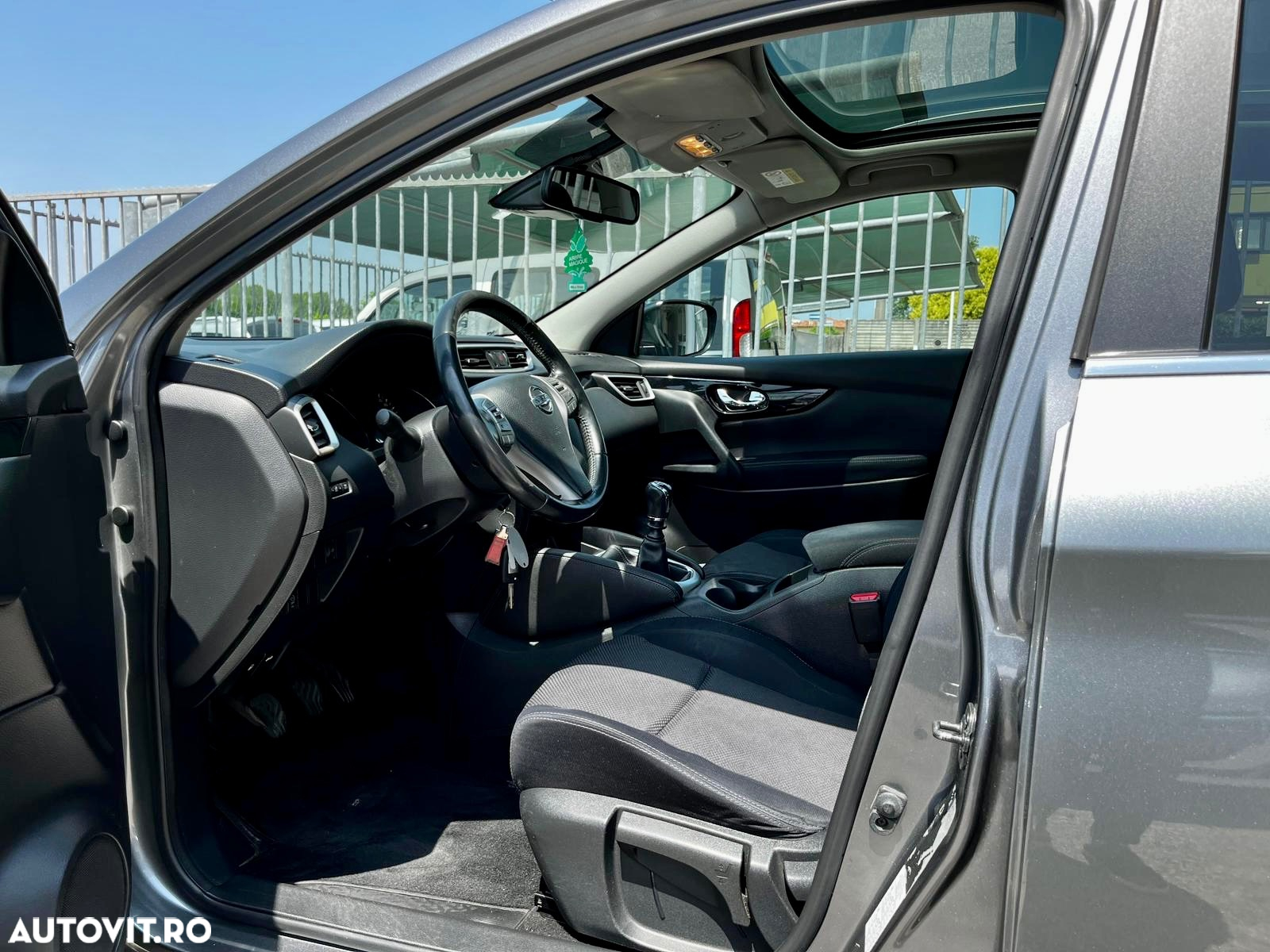 Nissan Qashqai 1.5 DCI Start/Stop Tekna - 13