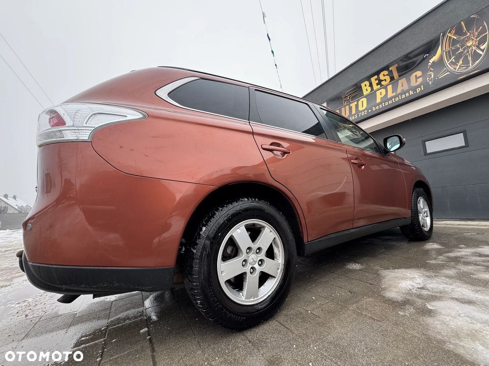 Mitsubishi Outlander ver-2-0-invite-plus-2wd - 5