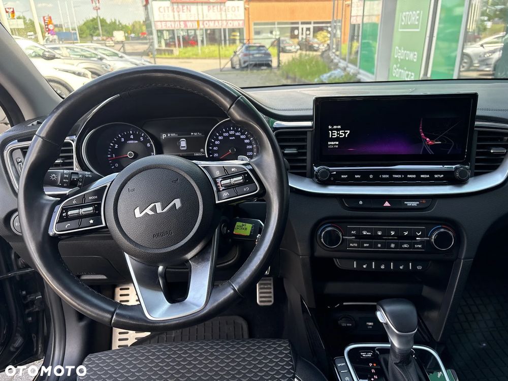 Kia Ceed 1.5 T-GDI Business Line DCT - 15