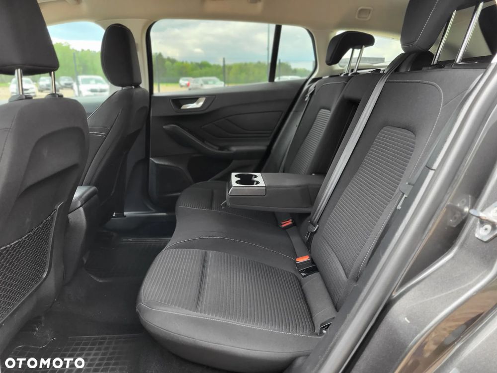 Ford Focus 1.5 EcoBlue Titanium X - 26