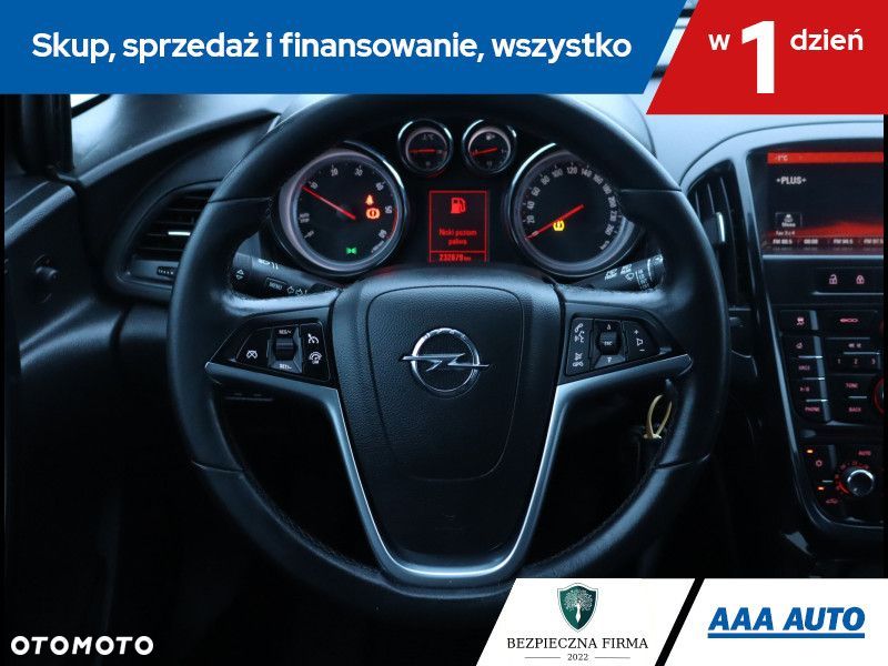 Opel Astra - 18