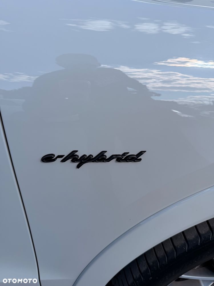Porsche Cayenne E-Hybrid Platinum Edition - 37